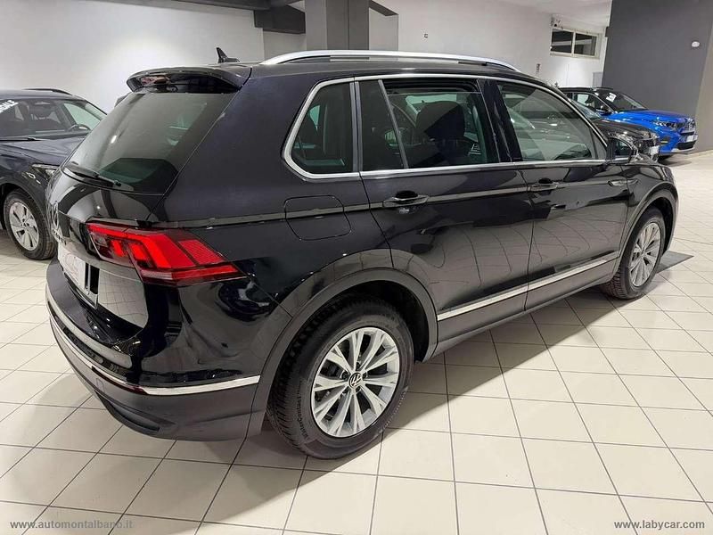 Usata VW Tiguan Life 150 CV (110 kW) 2022 Grigio SUV