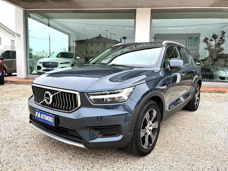 Usata Volvo XC40 Inscription 150 CV (110 kW) 2020 Blu SUV