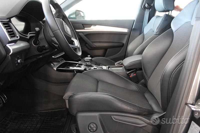 Usata Audi Q5 S-line plus 367 CV (269 kW) 2022 Grigio SUV