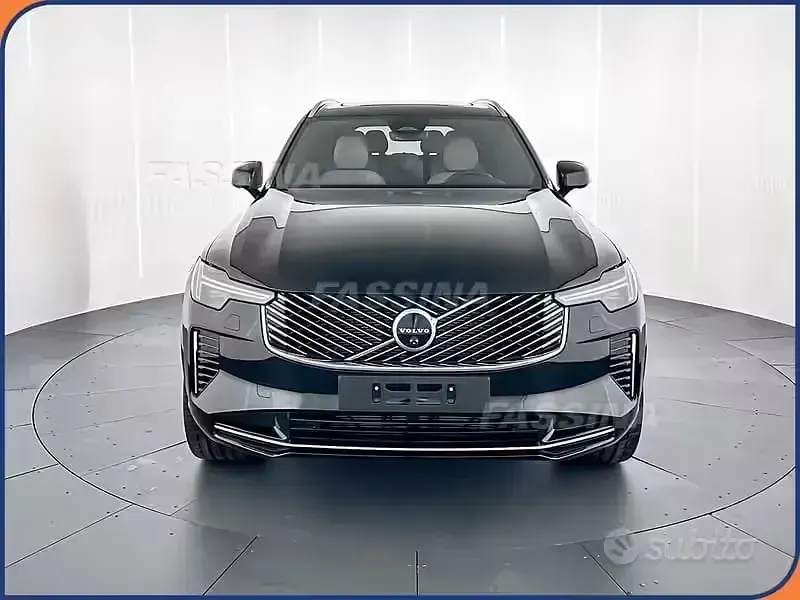 Nuova Volvo XC90 Plus 2026 Nero SUV