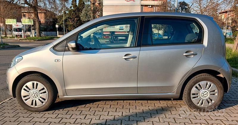 Usata VW up! Move 2014 Grigio Utilitaria