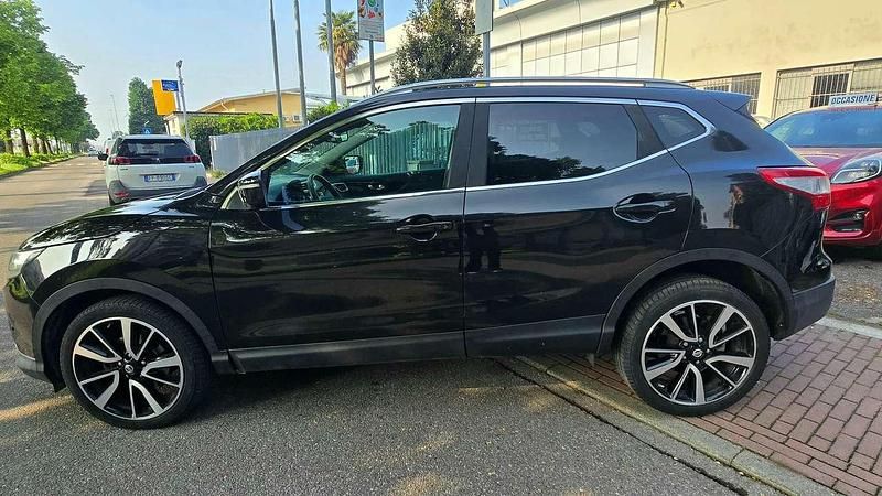 Usata Nissan Qashqai Tekna 116 CV (85 kW) 2014 Nero SUV