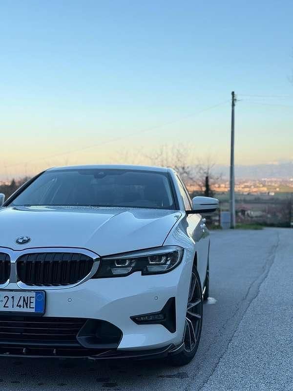Usata BMW 320 Sport Line 190 CV (139 kW) 2019 Berlina