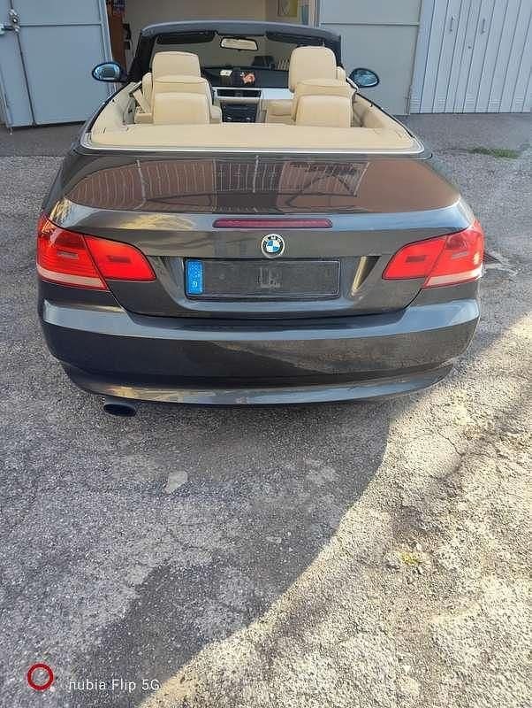 Usata BMW 320 Cabriolet 170 CV (125 kW) 2008 Cabrio