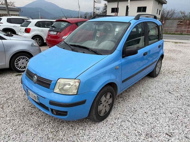 Usata Fiat Panda Dynamic 59 CV (43 kW) 2004 Blu Utilitaria