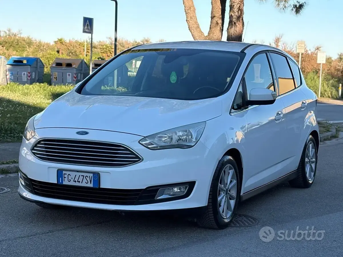 Occasion Ford C-MAX Titanium 120 ch (88 kW) 2017 Blanc Monospace