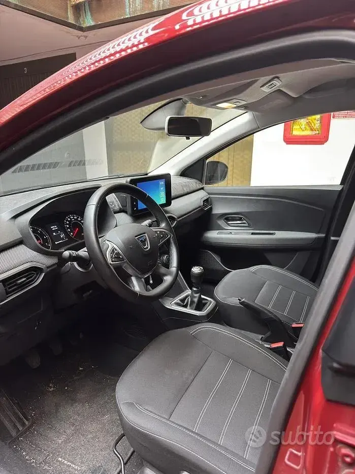 Usata Dacia Sandero 65 CV (47 kW) 2022 Rosso Berlina