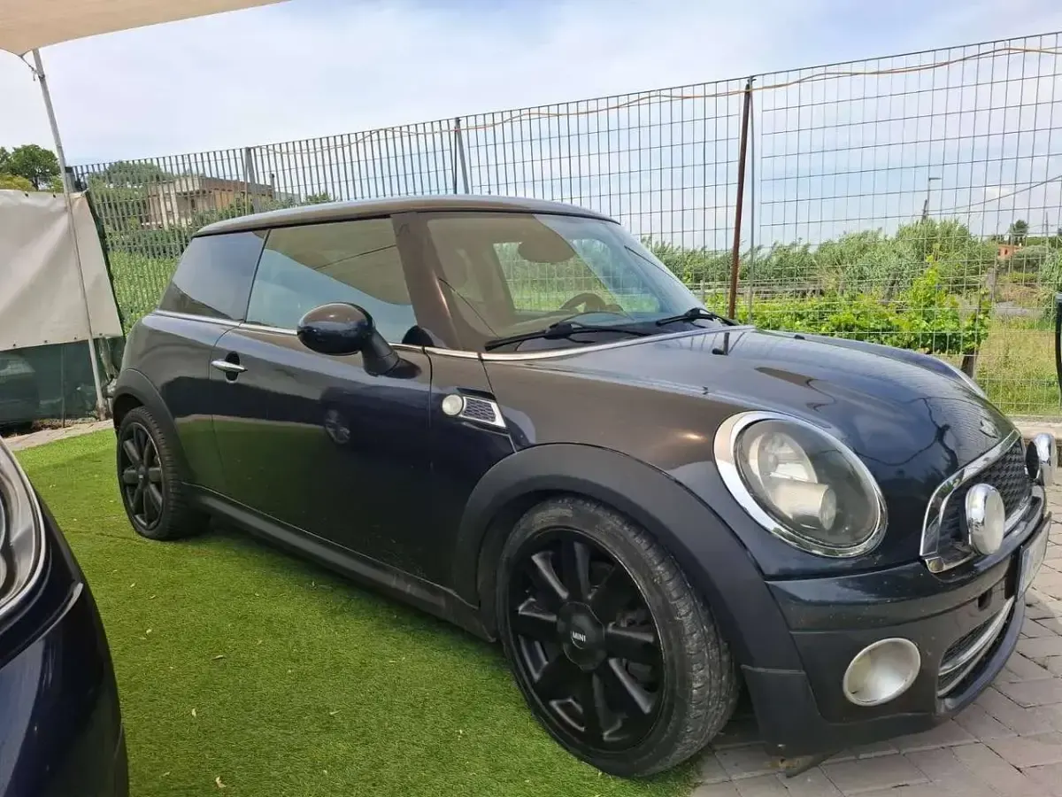 Usata Mini Cooper D Chili 109 CV (80 kW) 2009 Other Utilitaria