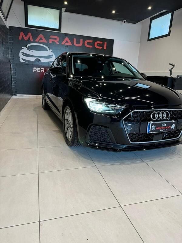 Usata Audi A1 Admired 110 CV (80 kW) 2022 Nero SUV