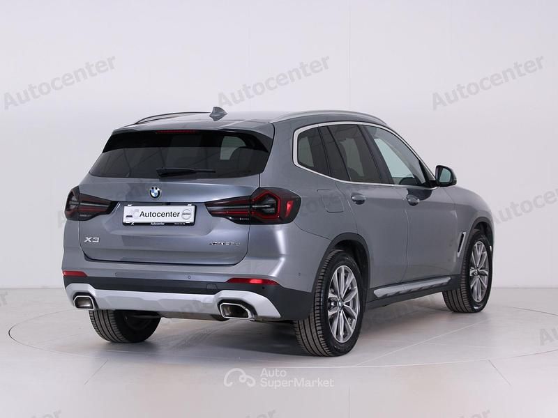 Usata BMW X3 Luxury Line 190 CV (139 kW) 2022 Grigio SUV