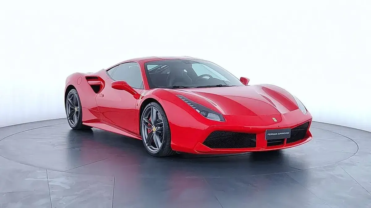 Usata Ferrari 488 670 CV (492 kW) 2018 Rosso
