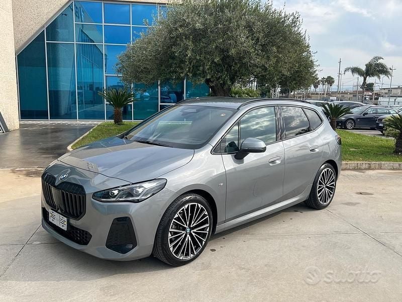 Usata BMW 218 Active Tourer M Sport 150 CV (110 kW) 2025 Grigio Monovolume