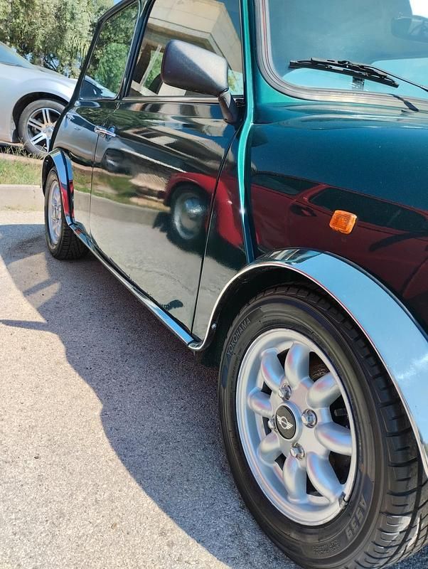 Usata Rover Mini 62 CV (45 kW) 1996 Verde Berlina