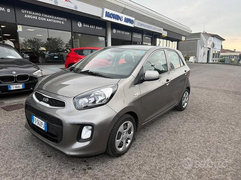 Usata Kia Picanto Active 66 CV (48 kW) 2016 Grigio Utilitaria