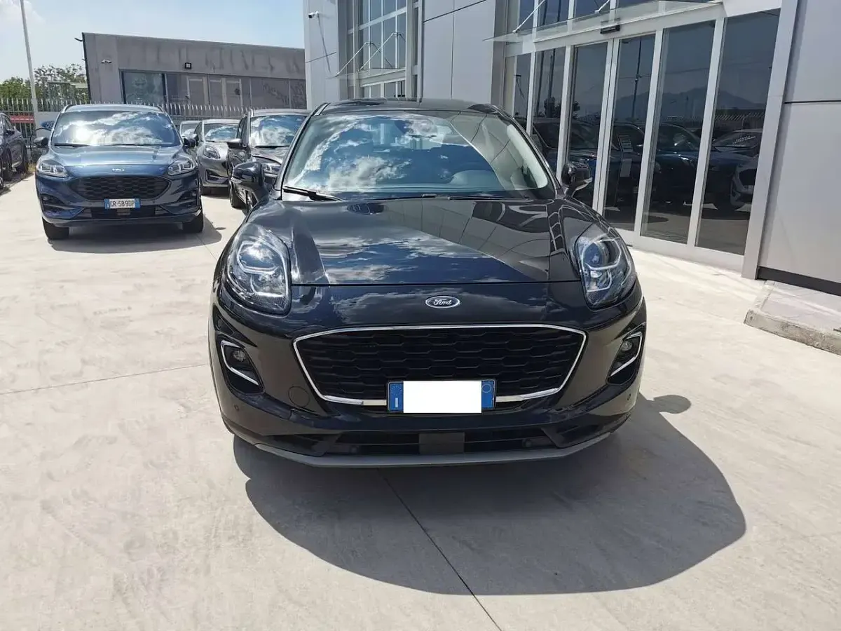 Usata Ford Puma Titanium 125 CV (91 kW) 2023 Agate black SUV