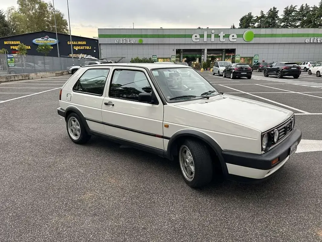 Usata VW Golf III GTI 136 CV (100 kW) 1991 Utilitaria