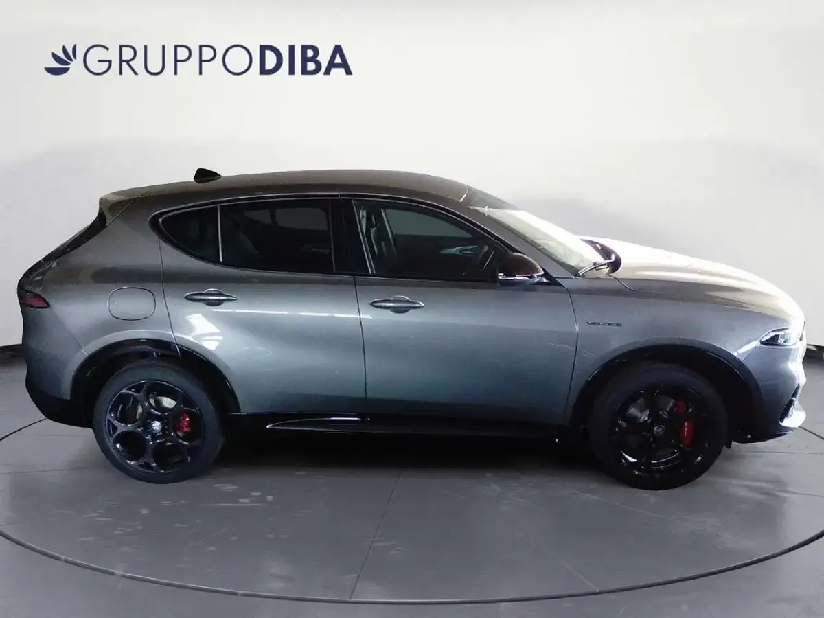 Nuova Alfa Romeo Tonale Veloce 174 CV (127 kW) 2026 Other SUV
