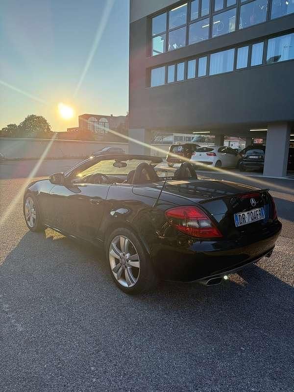 Usata Mercedes SLK200 184 CV (135 kW) 2008 Nero Cabrio