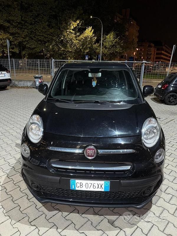 Nero Usata 2020 Fiat 500L Monovolume | 8000 € (Super prezzo) - Immagine 1/4
