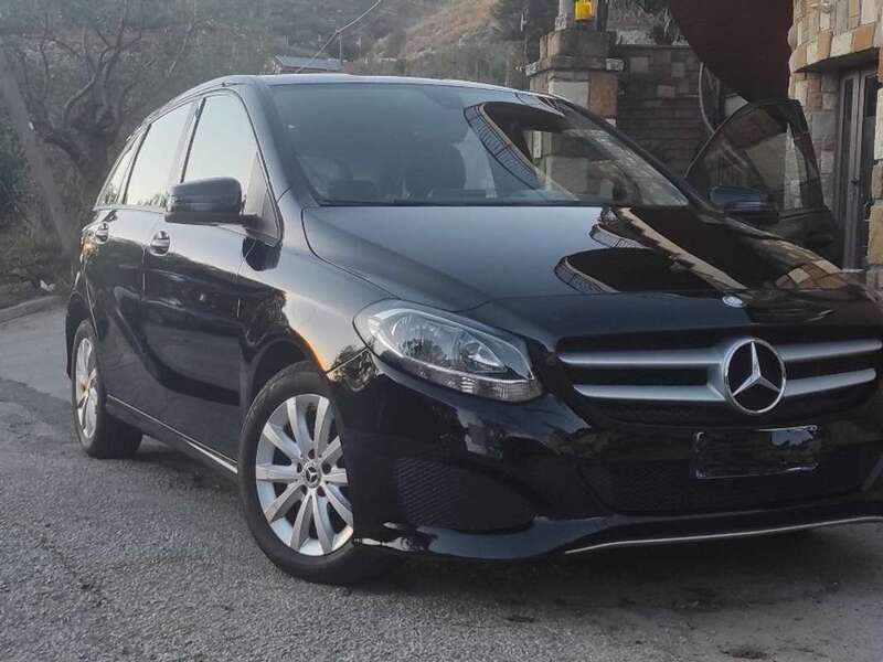 Usato 2016 Mercedes B180 1.5 Diesel 109 CV (12.500 €)
