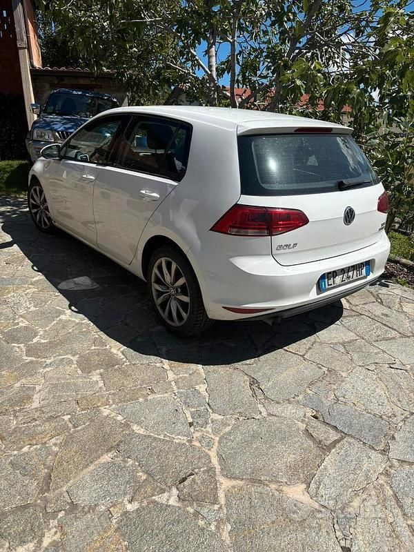 Usata VW Golf VII 110 CV (80 kW) 2013 Bianco Berlina