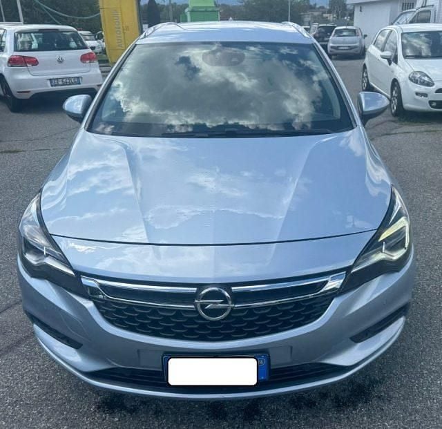 Blu Usata 2016 Opel Astra Innovation Station wagon | 8300 € (Ottimo prezzo) - Immagine 1/4