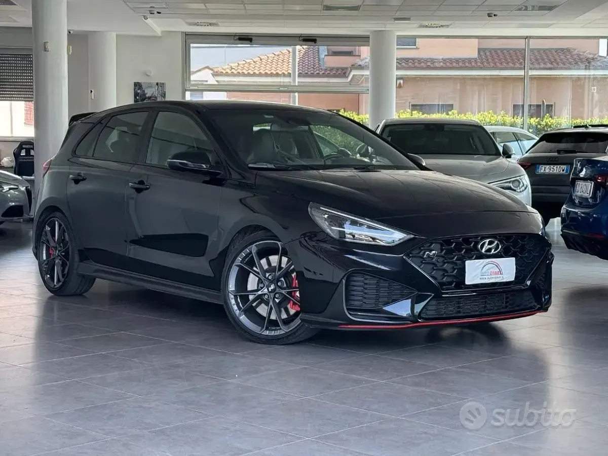Usata Hyundai i30 N Performance 280 CV (205 kW) 2021 Nero Berlina