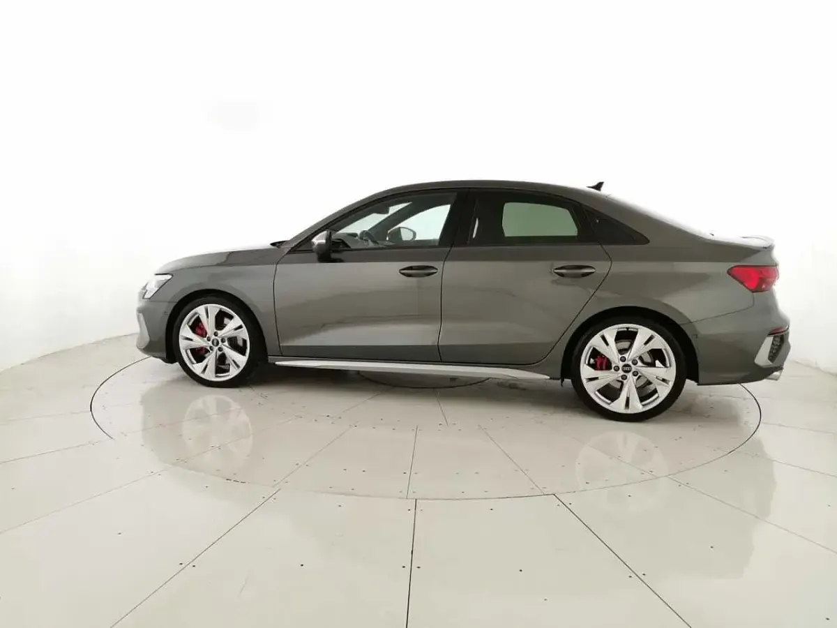 Brugt Audi A3 Sport 310 HK (228 kW) 2024 Grå Sedan