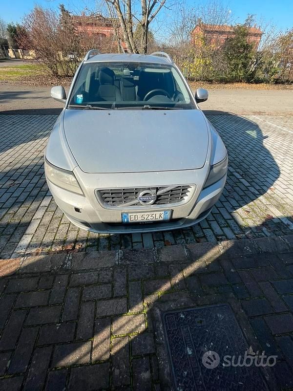Usata Volvo V50 109 CV (80 kW) 2011 Grigio Station wagon