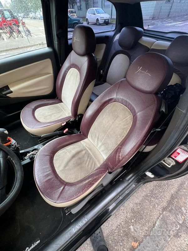 Usata Lancia Ypsilon 69 CV (50 kW) 2006 Nero Utilitaria