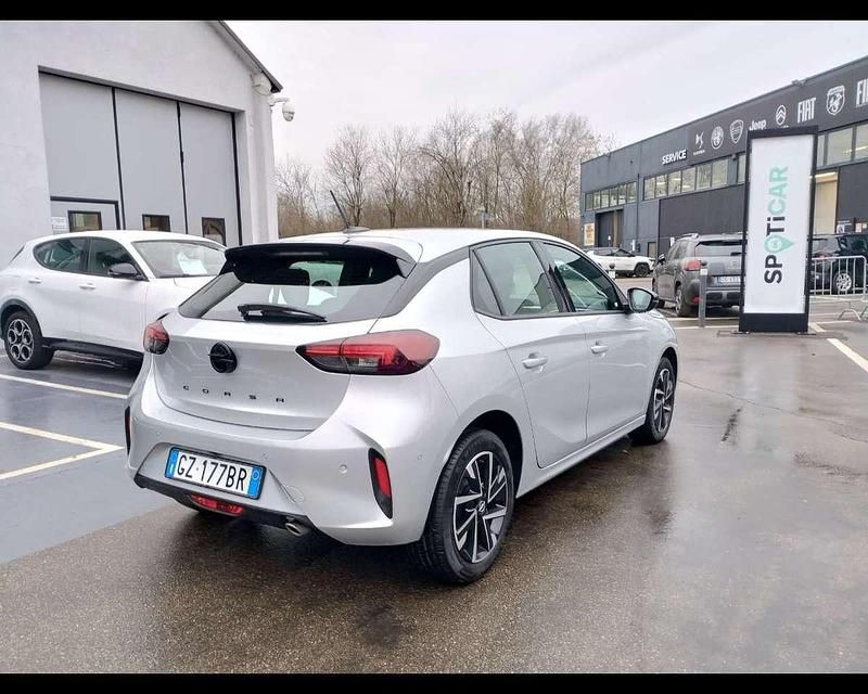 Usata Opel Corsa 101 CV (74 kW) 2025 Bianco Berlina