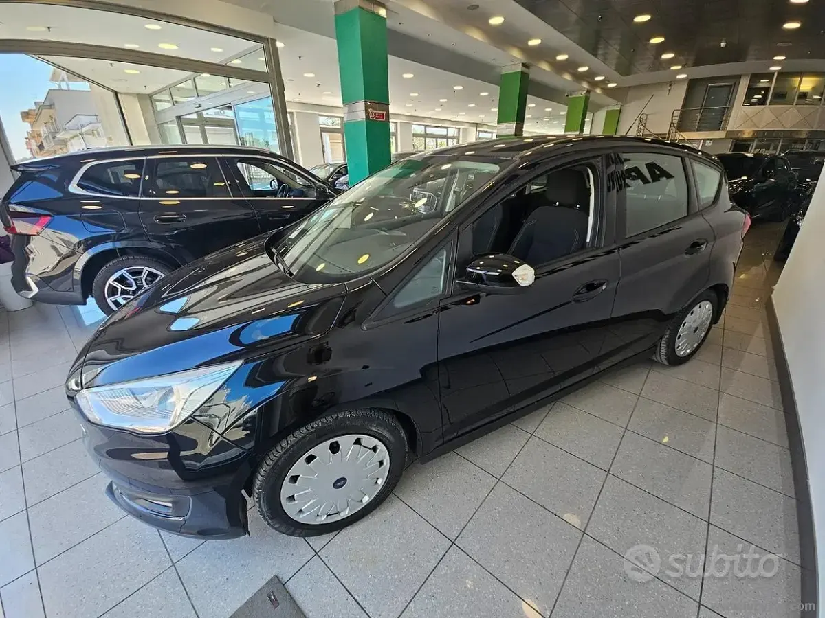 Usata Ford C-MAX Business Edition 105 CV (77 kW) 2017 Nero Monovolume
