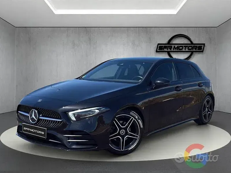 Usata Mercedes A180 Premium 145 CV (106 kW) 2022 Other Berlina