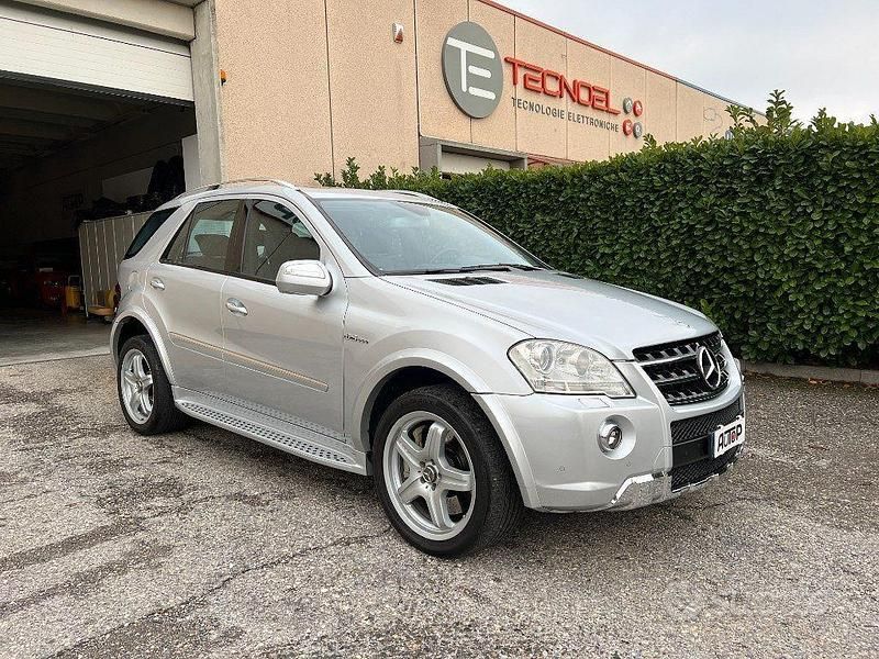 Usata Mercedes ML63 AMG AMG 510 CV (375 kW) 2009 Grigio SUV