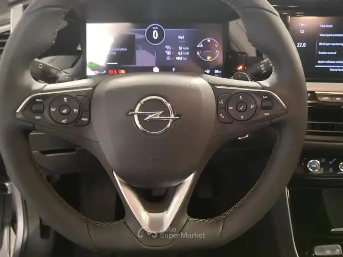 Usata Opel Grandland X S 131 CV (96 kW) 2024 Gray SUV
