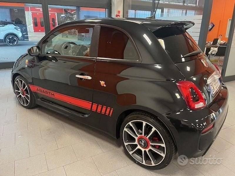 Usata Abarth 595 Turismo 165 CV (121 kW) 2022 Nero Berlina