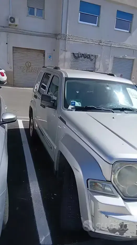 Usado Jeep Cherokee 2008 Gris SUV