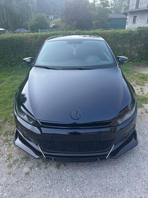 Usata VW Scirocco 200 CV (147 kW) 2008 Nero Coupé
