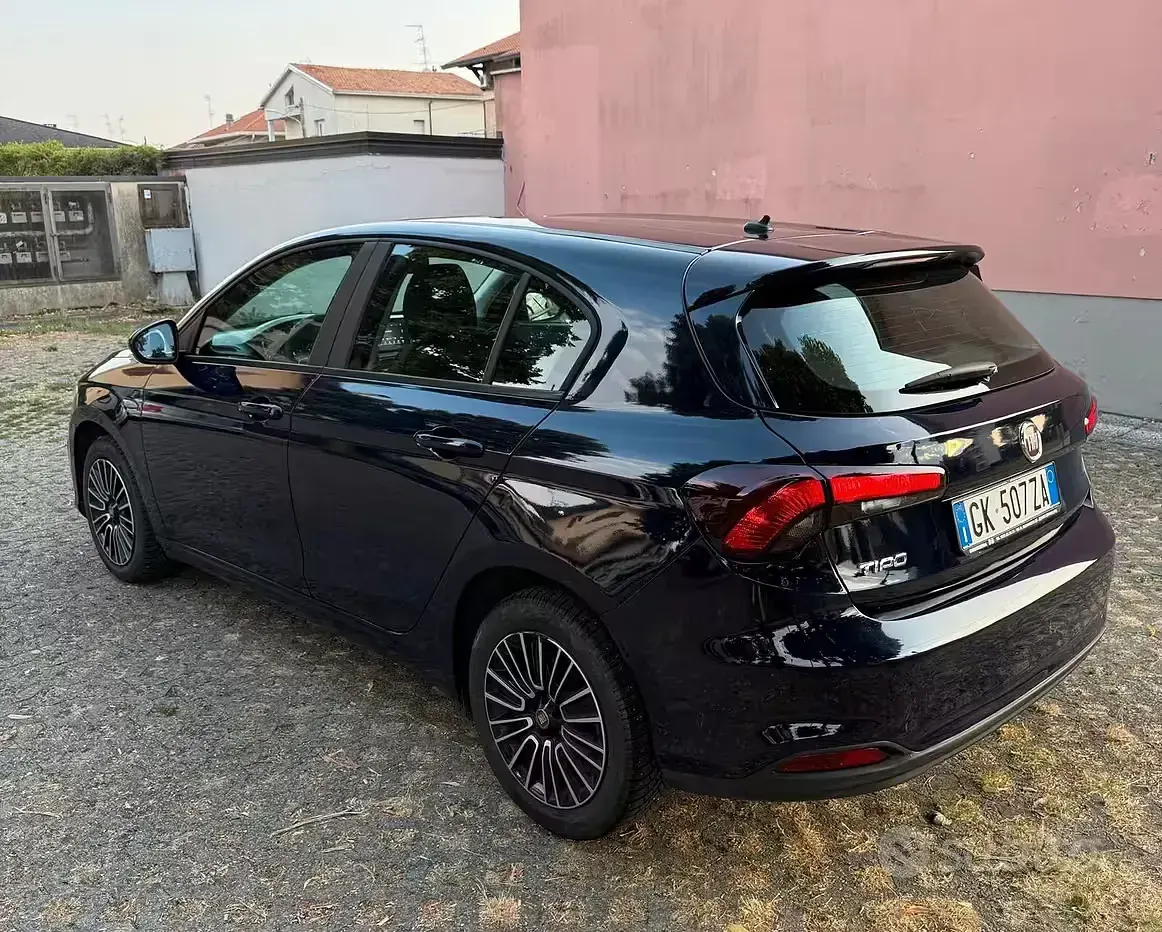 Usata Fiat Tipo 131 CV (96 kW) 2022 Bluazzurro Berlina