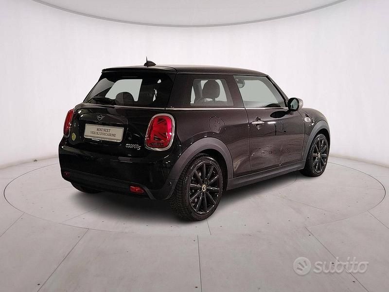 Usata Mini Cooper SE 2020 Nero Utilitaria