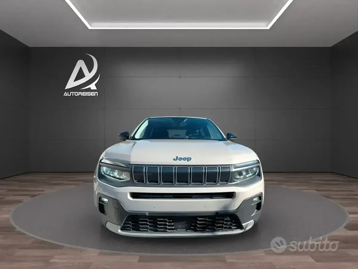 Usata Jeep Avenger Altitude 101 CV (74 kW) 2025 Grigio SUV