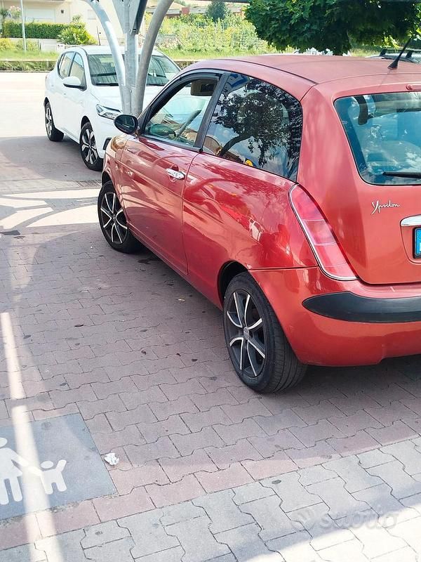 Usata Lancia Ypsilon 2005 Rosso Utilitaria
