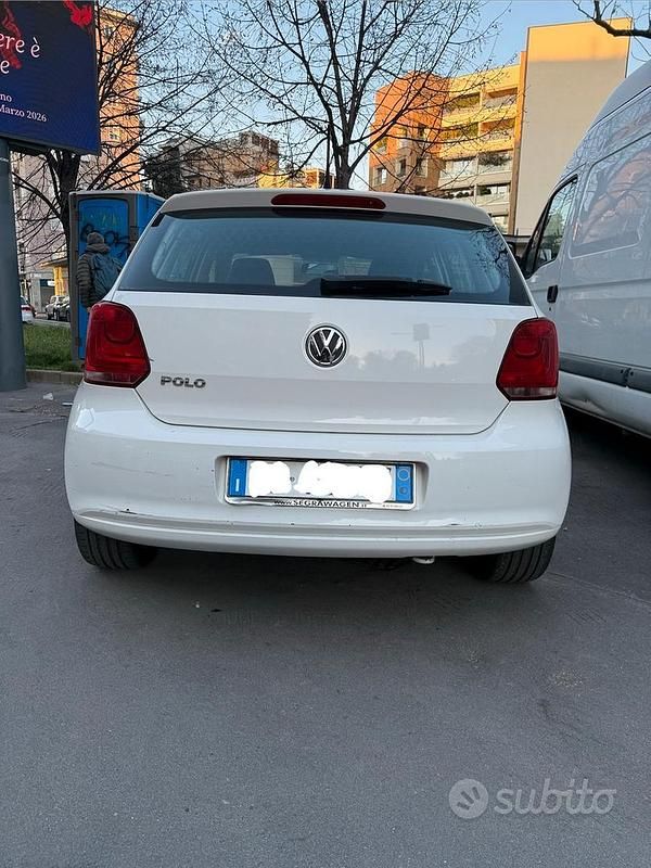 Usata VW Polo Trendline 60 CV (44 kW) 2012 Bianco Utilitaria