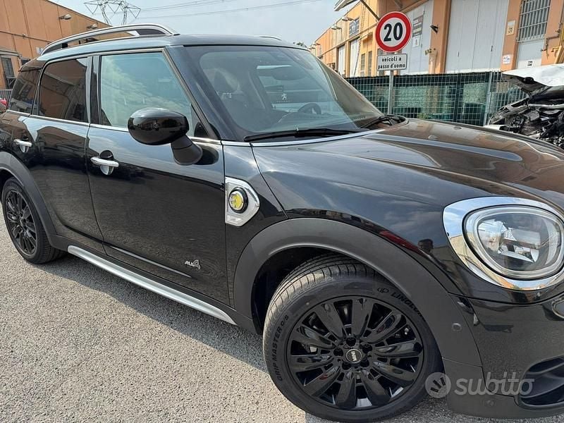 Usata Mini Countryman 136 CV (100 kW) 2019 Nero SUV