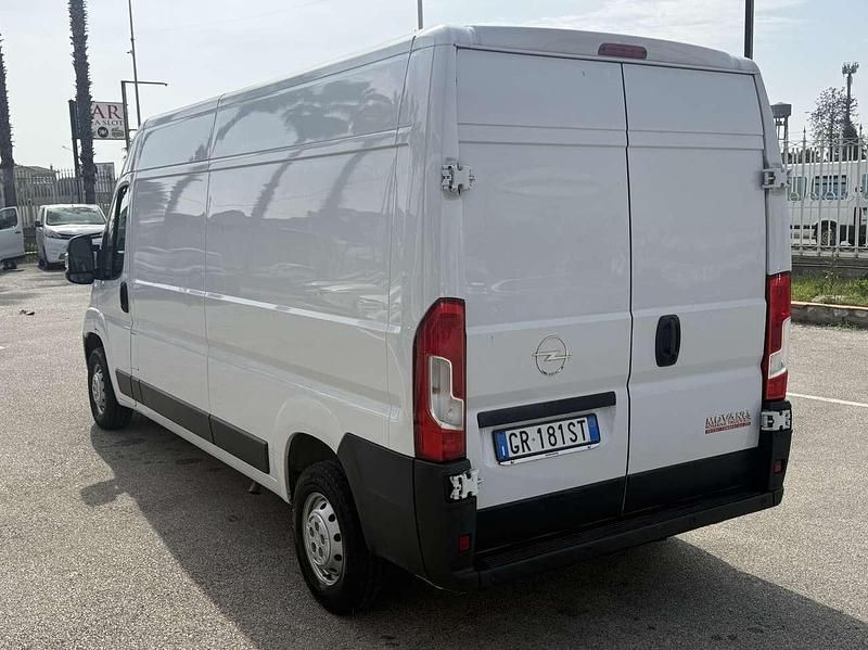 Usata Opel Movano 140 CV (102 kW) 2023 Bianco Furgone