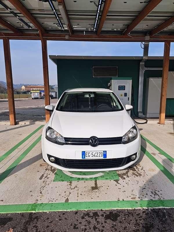 Usata VW Golf VI United 80 CV (58 kW) 2011 Bianco Utilitaria