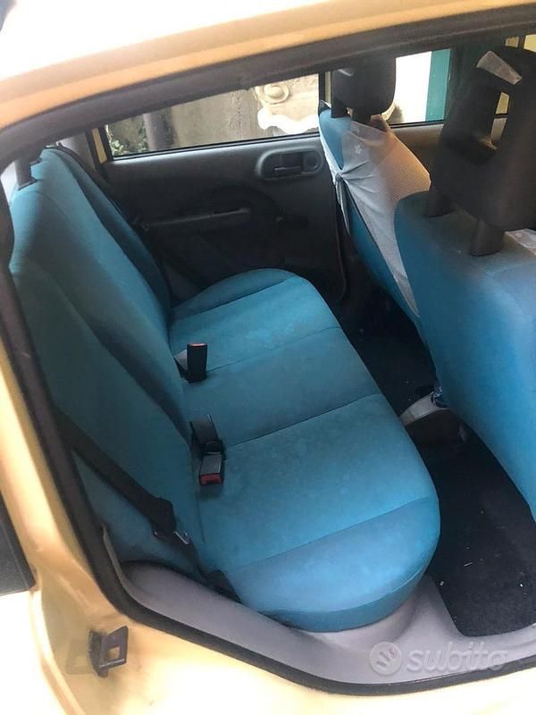 Usata Fiat Panda 60 CV (44 kW) 2003 Giallo Berlina