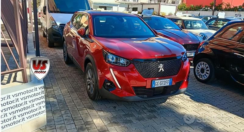 Usata Peugeot 2008 Allure 131 CV (96 kW) 2020 Rosso SUV