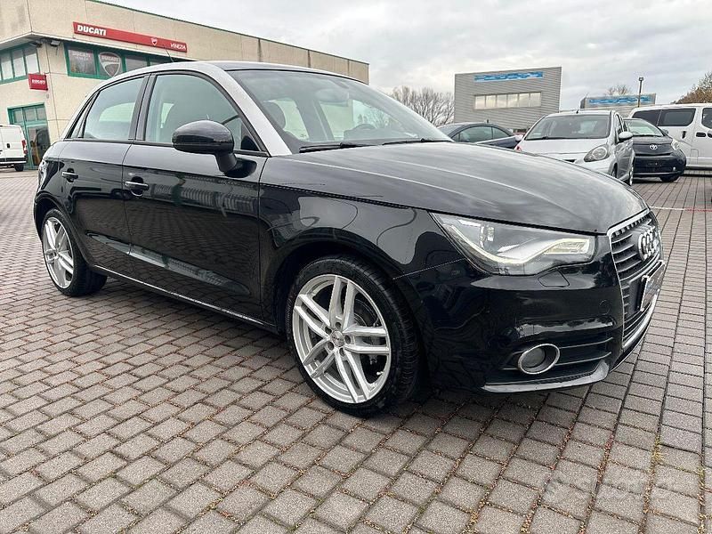 Usata Audi A1 Sportback Attraction 86 CV (63 kW) 2012 Nero Utilitaria