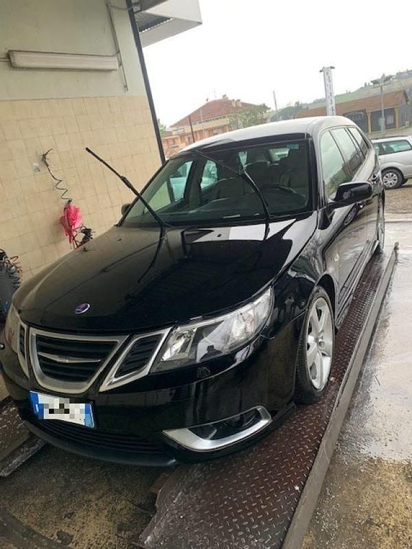 Usata Saab 9-3 Aero 180 CV (132 kW) 2009 Nero Station wagon